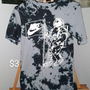 Men's nike astronaut shirt